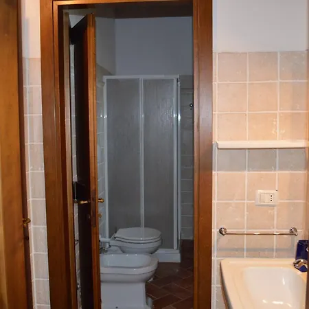 Apartament With Private Garden In Tuscany Asciano
