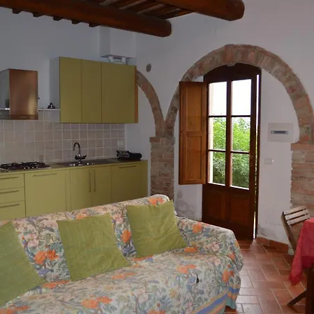 アパート With Private Garden In Tuscany *